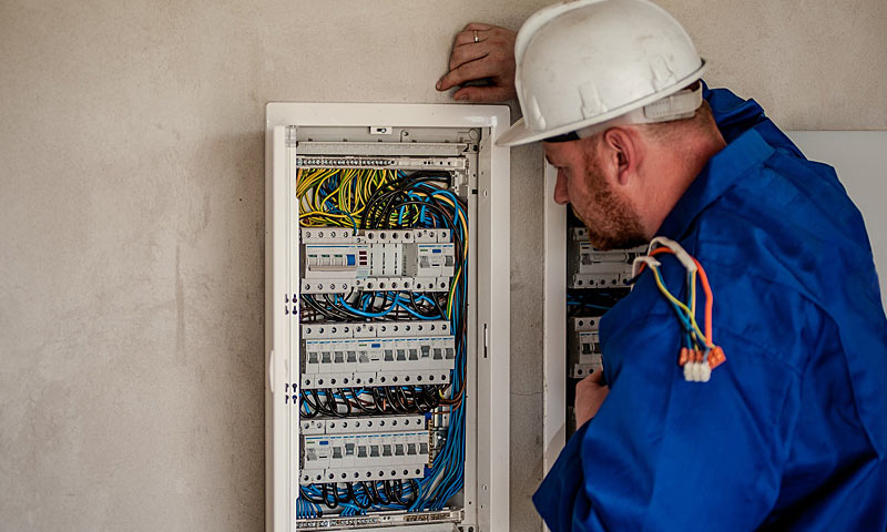 Dlaczego nowa firma w Gdasku powinna wybra odpowiednie bramy wjazdowe oraz monitoring