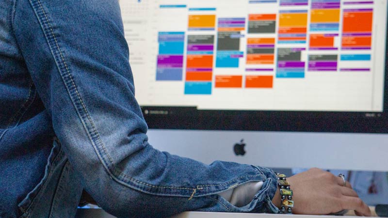 Papierowy terminarz to przesz�o��. Dlaczego Tw�j salon traci pieni�dze, nie b�d�c online?